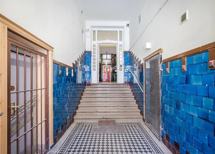 Bpr Scandi Home - Designer Apt At Kiraly Street With Ac